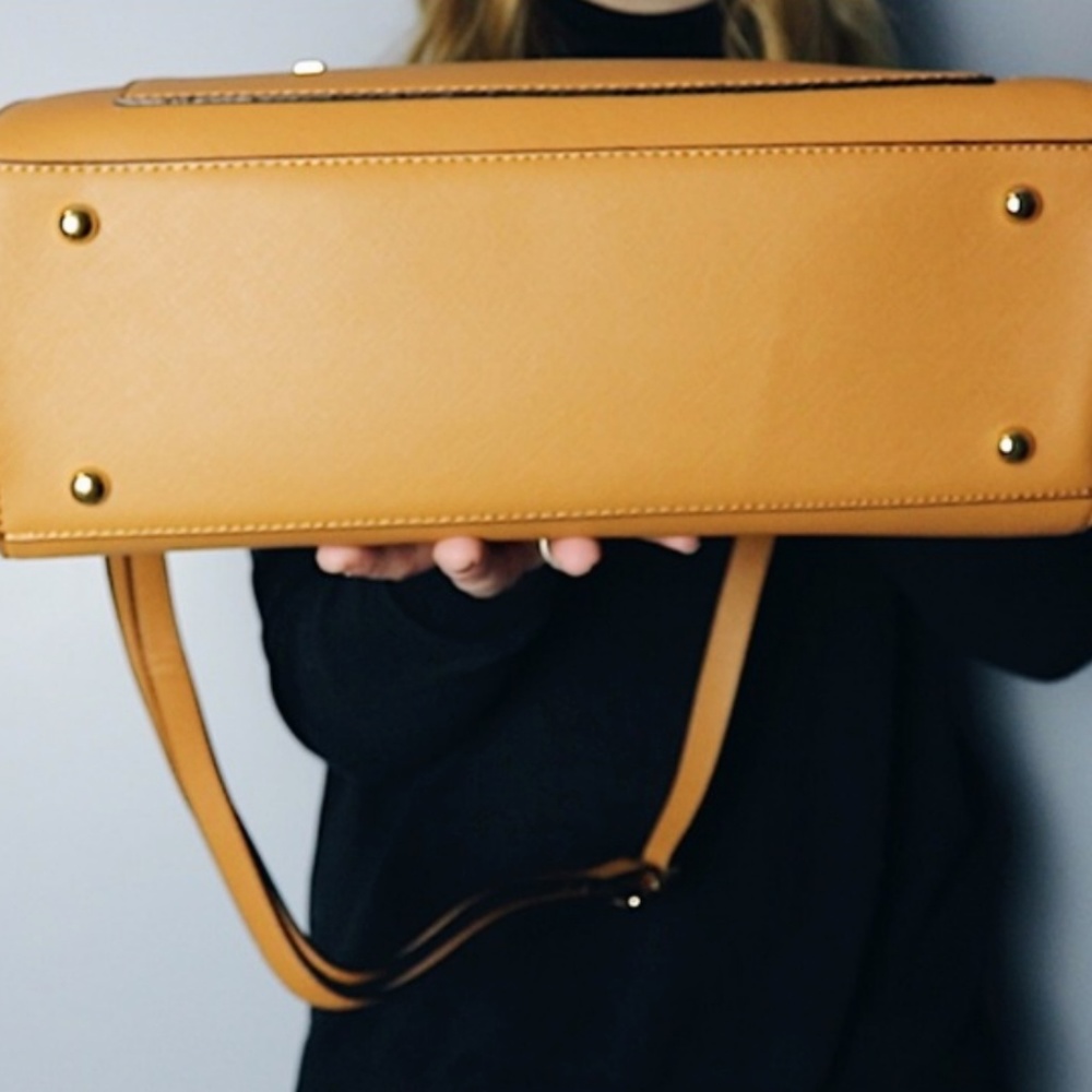 *LAST* Front Pocket Satchel In Crossgrain Texture - Picture 8 of 8